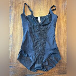 Leonisa Women’s Black Lace Bodysuit- size X-Large